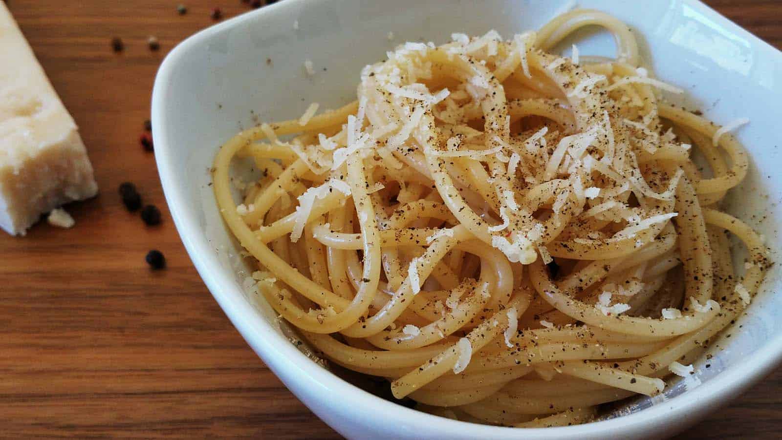 Cacio e Pepe  (4:lle hengelle)