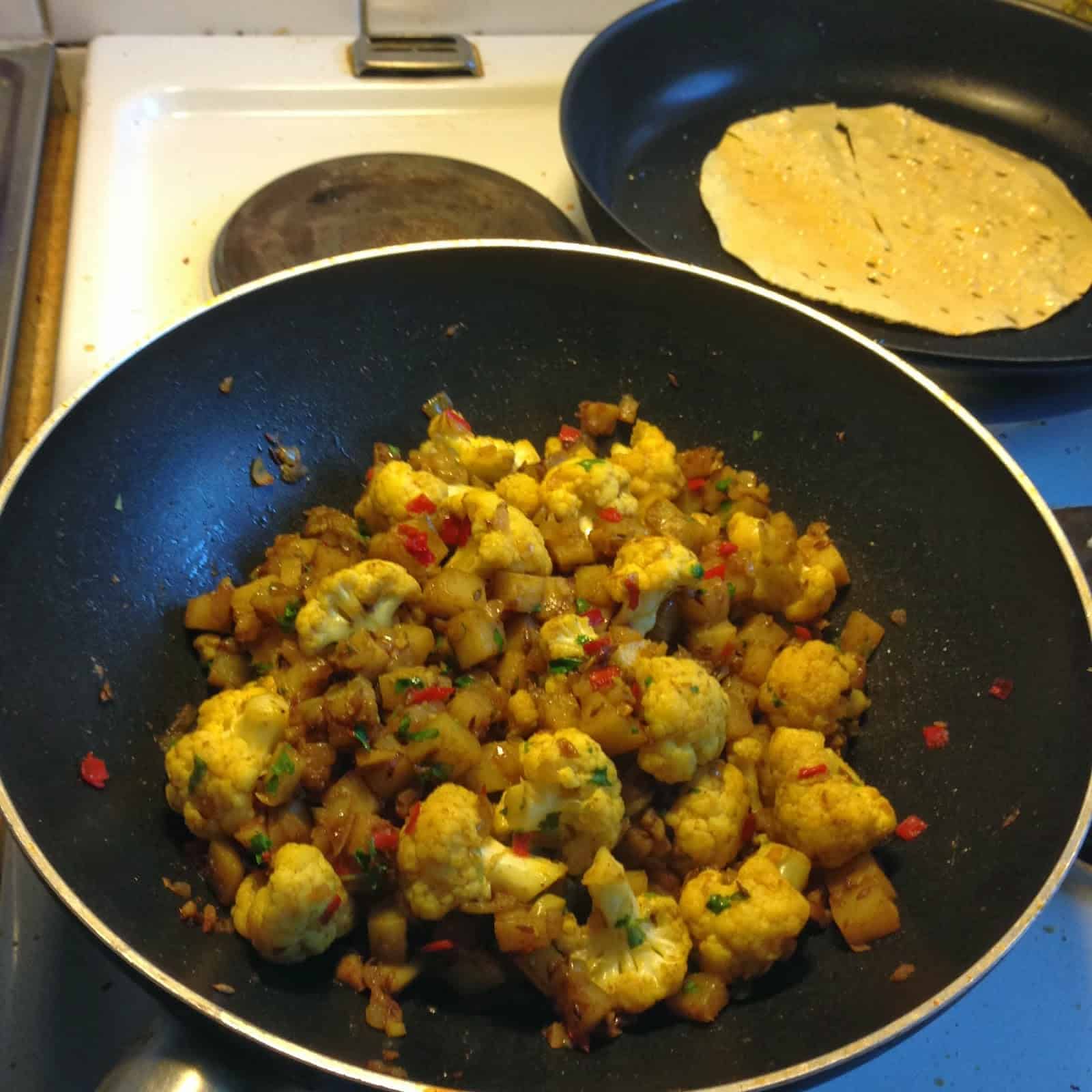 Aloo Gobi Punjabin tapaan