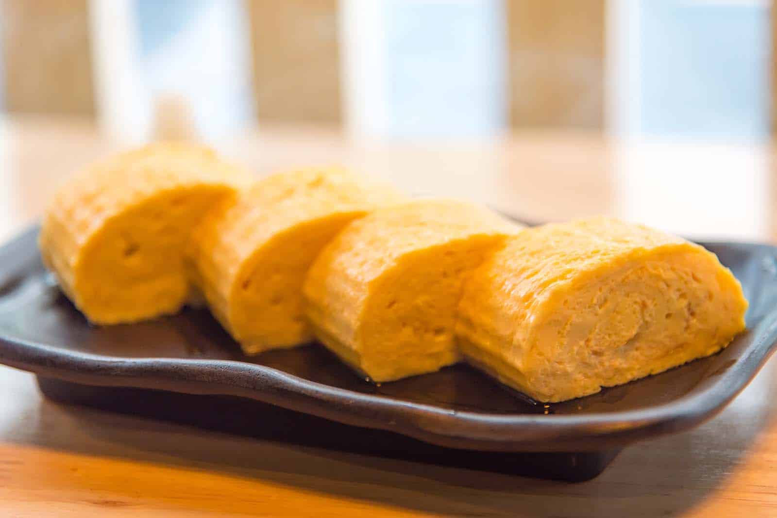 Tamagoyaki. Kumma munakas.