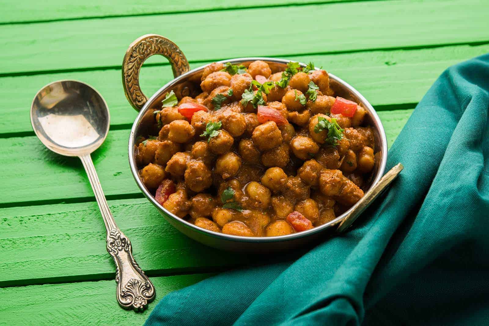 Chana masala eli Punjabin chole.