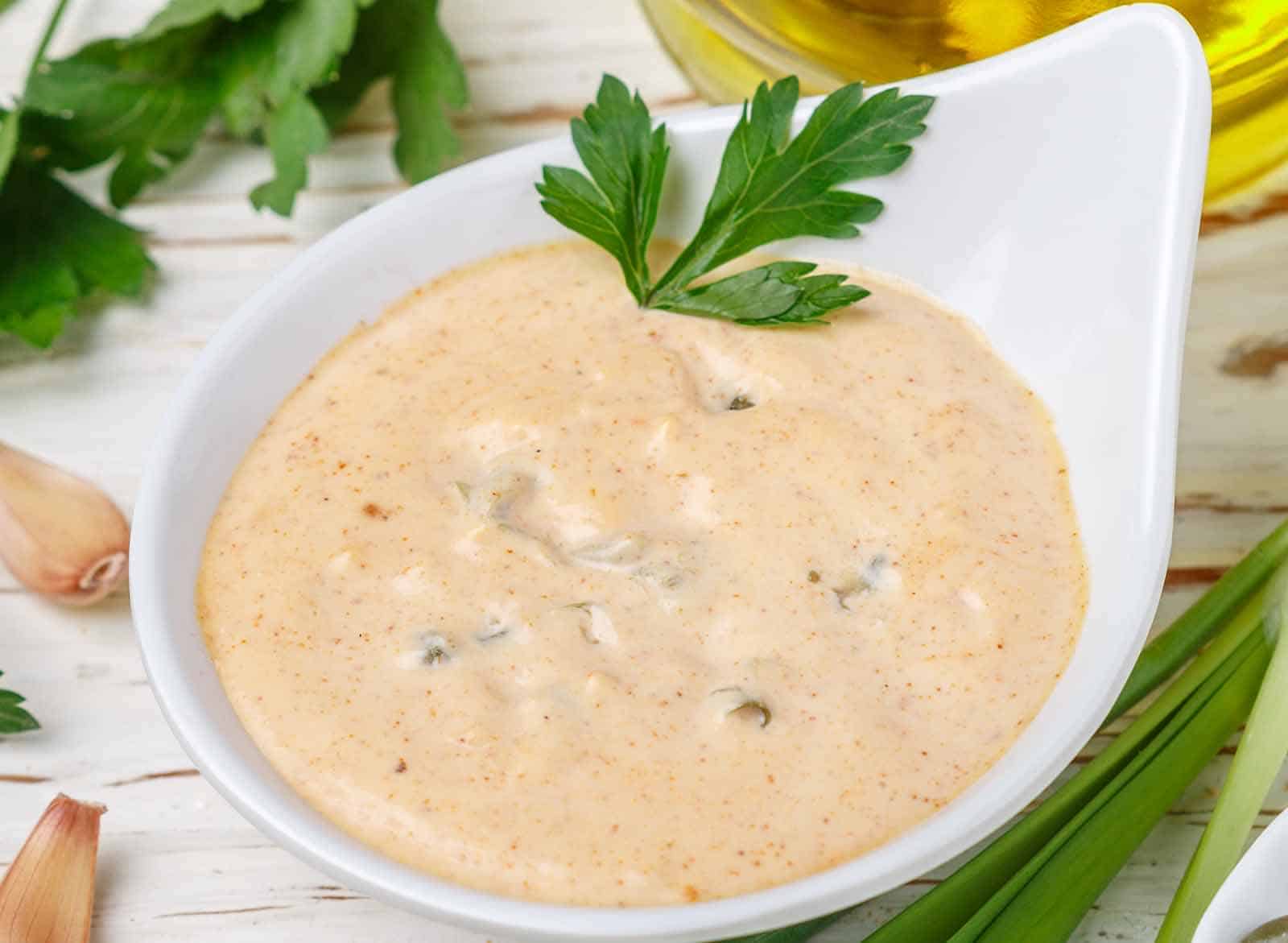 Cajun remoulade. Resepti niille joiden lähikaupasta sitä ei löydy.