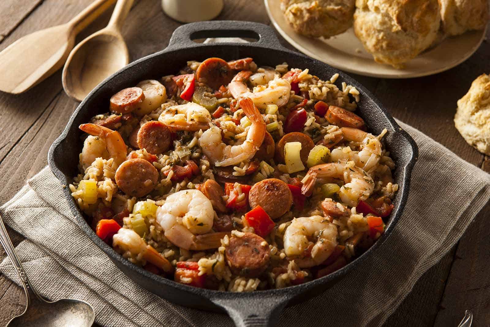 Pyhä kolminaisuus ja Jambalaya Cajun-keittiön tapaan